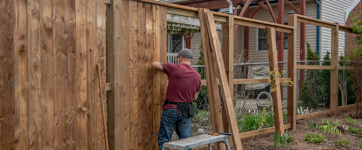 Fence installation contractor