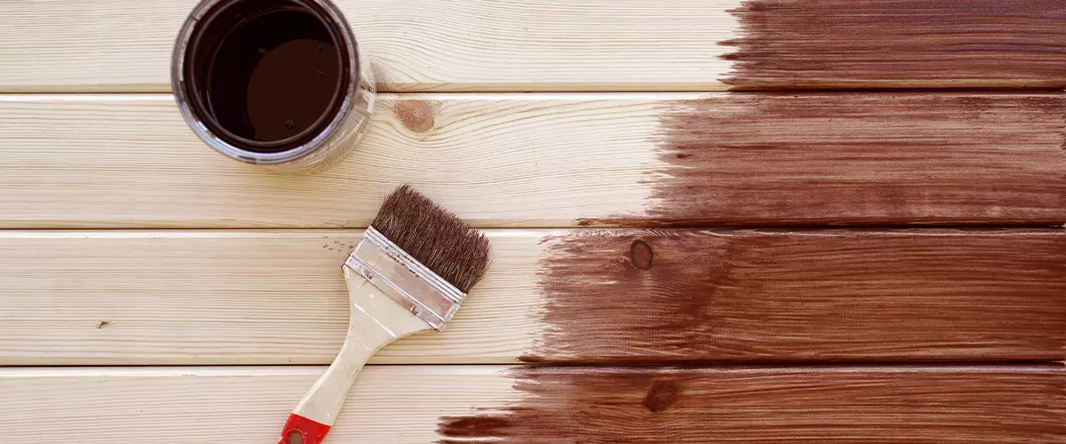 deck Painting a wooden shelf using paintbrush